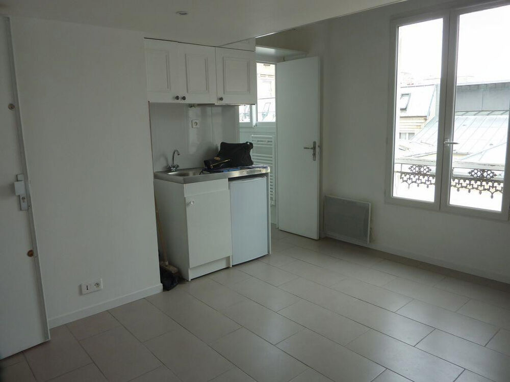 Location Appartement Location T1 Studio Lumineux, calme, aménagé Paris 11