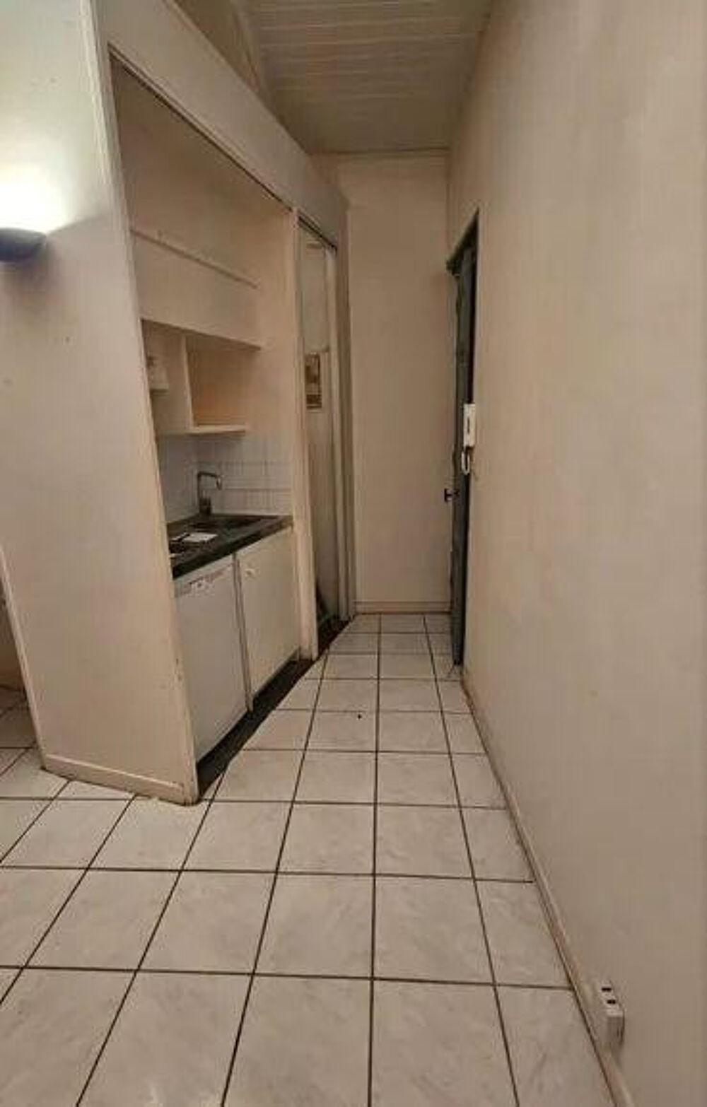 Location Appartement Beau studio avec mezzanine 15m² Nantes