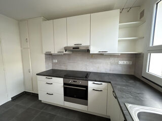  Appartement à louer 3 pièces 66 m²
