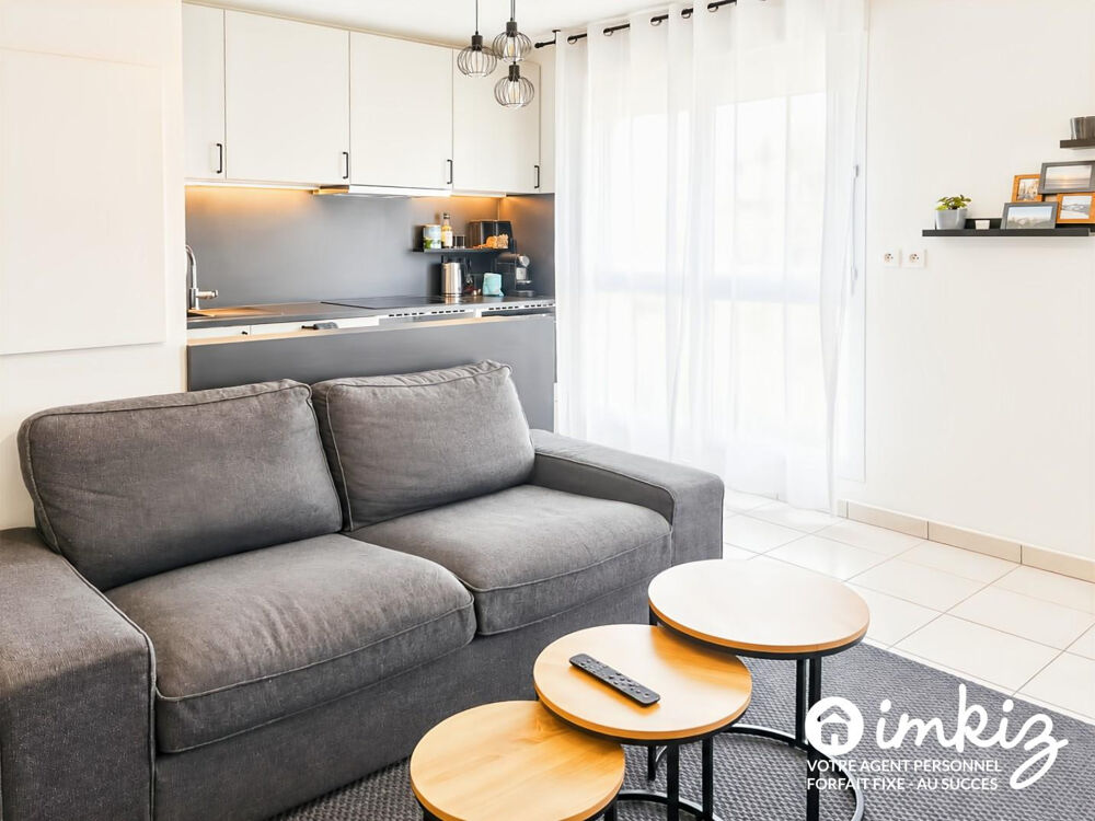 Vente Appartement T2 lumineux avec balcon et garage Meyzieu