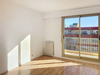  Appartement à louer 4 pièces 118 m²