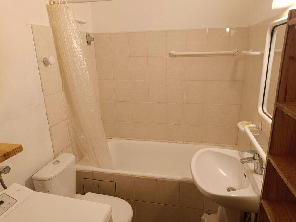 Location Appartement Studio meublé Paris 13