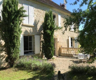  Appartement à louer 1 pièce 200 m²