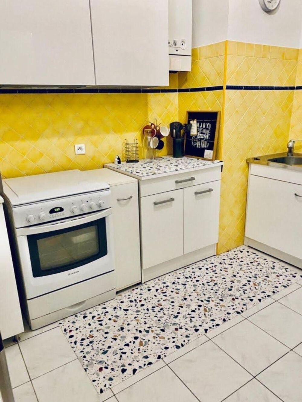 Location Appartement Jolie chambre parquetée sans vis à vis,  balcon Nice