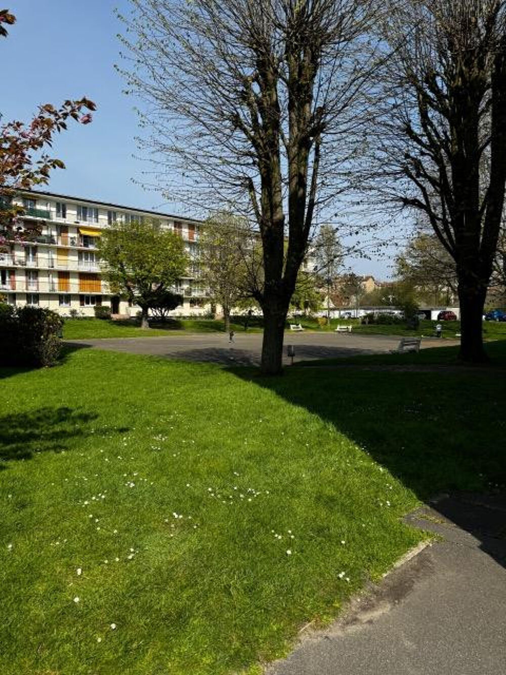 Location Appartement À louer – Charmant T1 lumineux avec cave + parking Épinay-sur-seine
