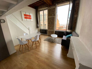  Appartement à louer 1 pièce 37 m²