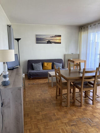  Appartement à louer 1 pièce 38 m²