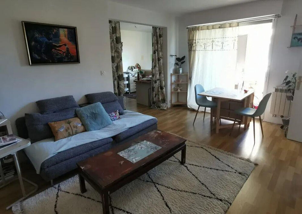 Location Appartement Beau 3P meublé 52m² avec terrasse et parking Bordeaux