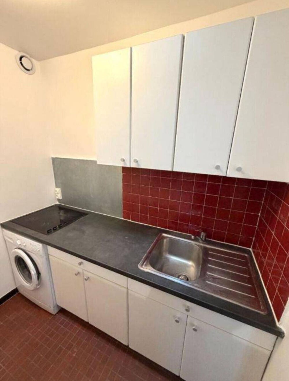 Location Appartement Studio 29m2 Paris 20