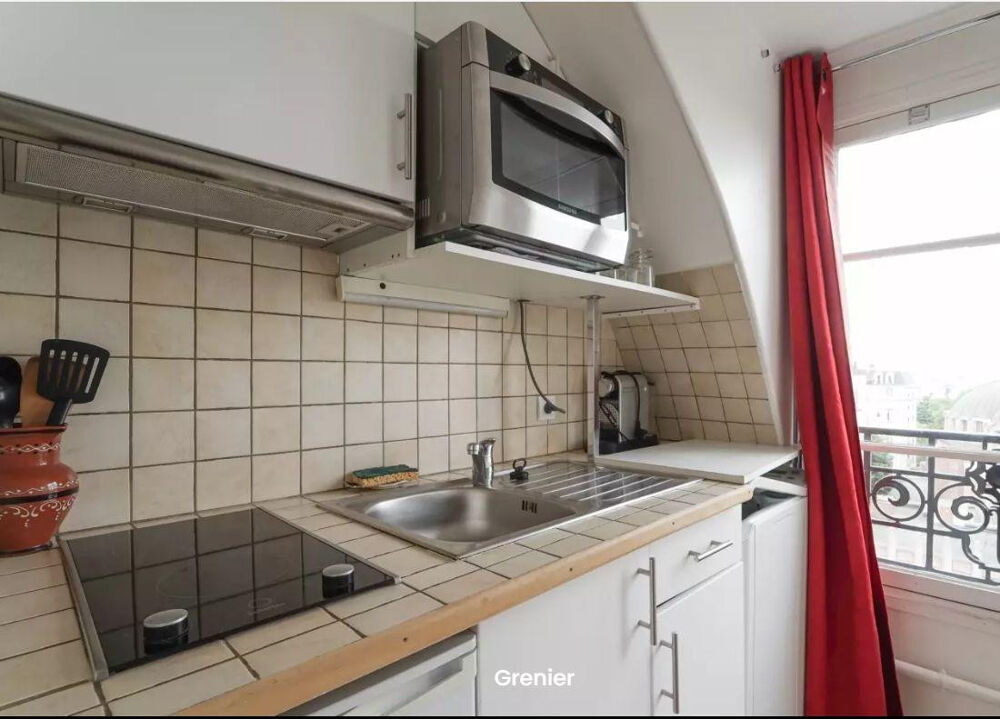 Location Appartement Appartement sous les toits de Paris Paris 17
