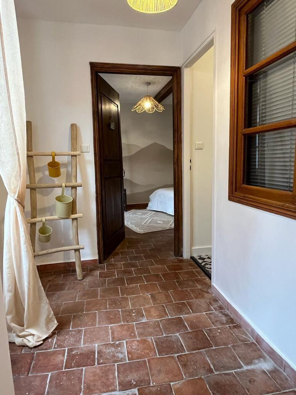 Location Appartement Joli appart T2, à louer ds immeuble de caractère. Largentière