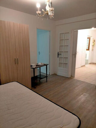  Appartement à louer 3 pièces 51 m²