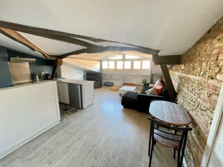  Appartement à louer 2 pièces 37 m²