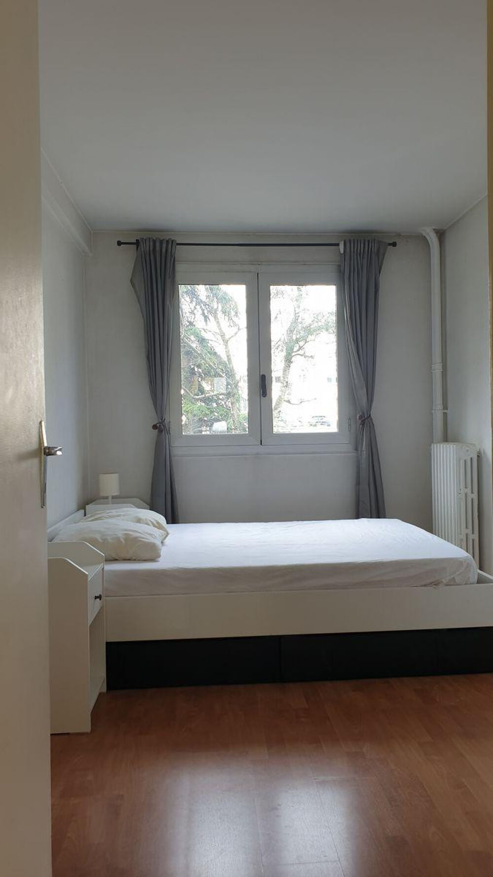 Location Appartement F2 43m² meublé - parking privé - 1mn métro Malakoff
