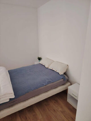  Appartement à louer 2 pièces 42 m²