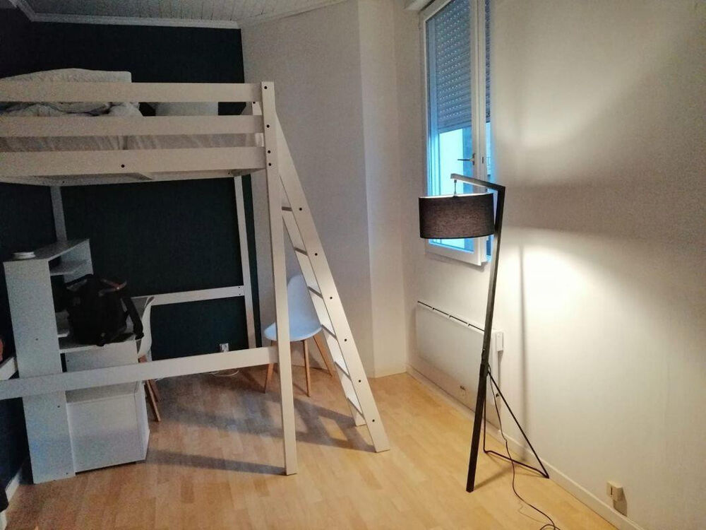 Location Appartement Location studio meublé proche de la Victoire Bordeaux