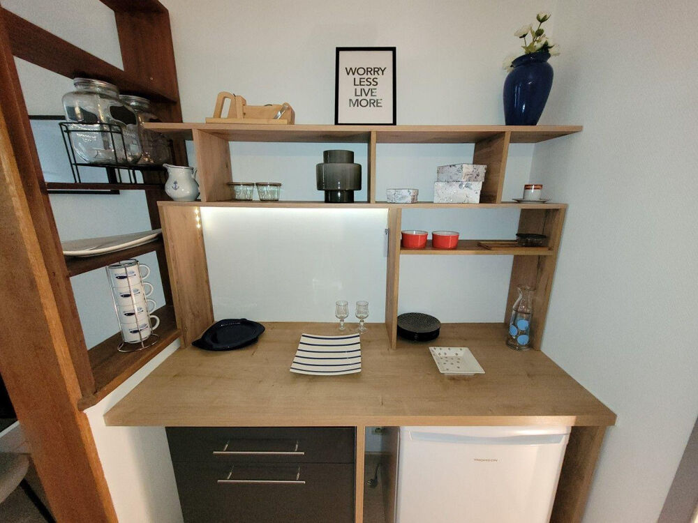 Location Appartement Superbe studio meublé 31m² marché de Talensac Nantes