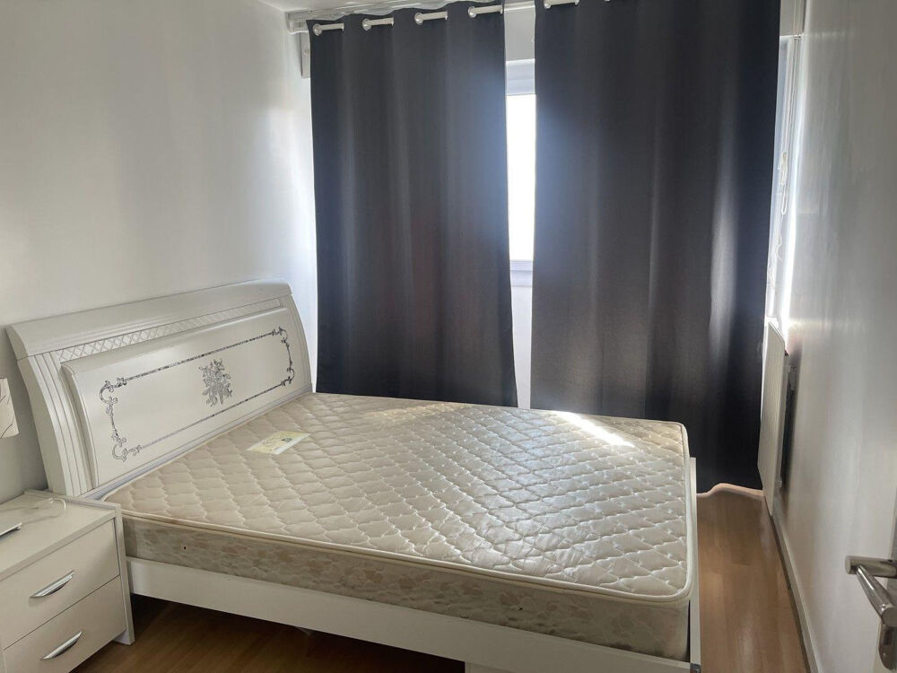 Location Appartement Chambre dans coloc 4P meublée 75m² Bondy