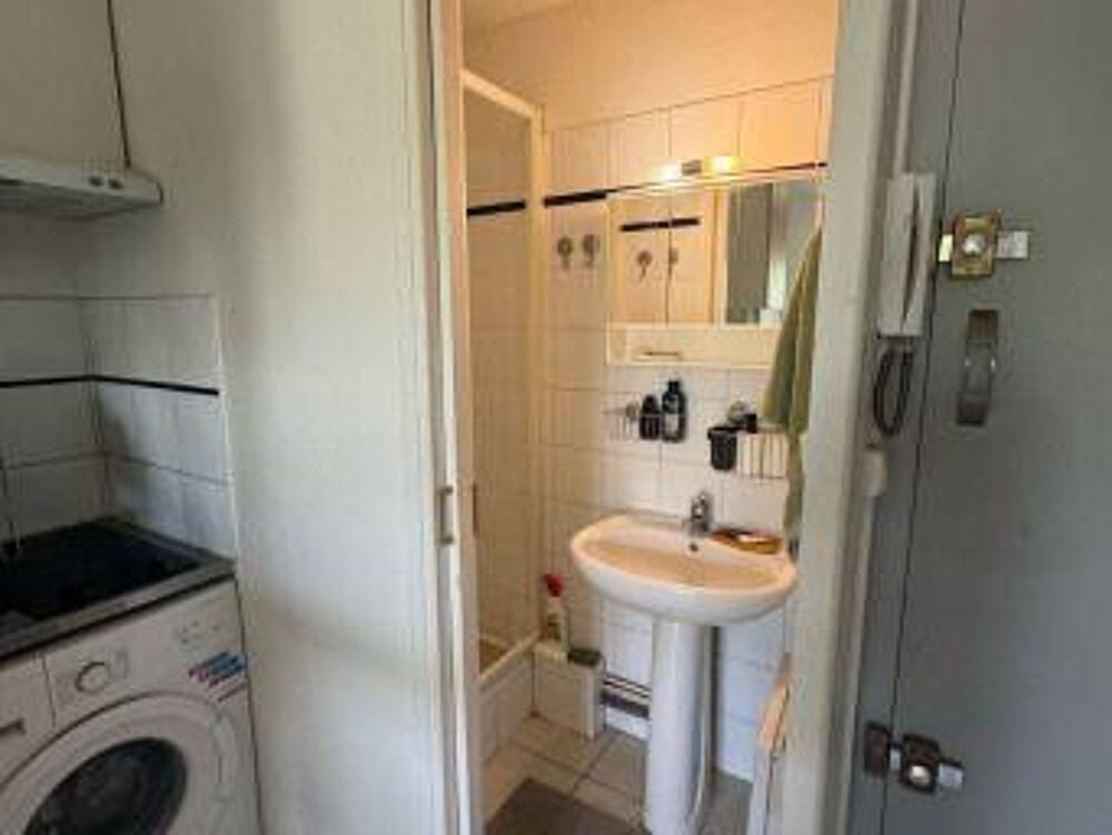 Location Appartement Studio 15m2 Lyon 7