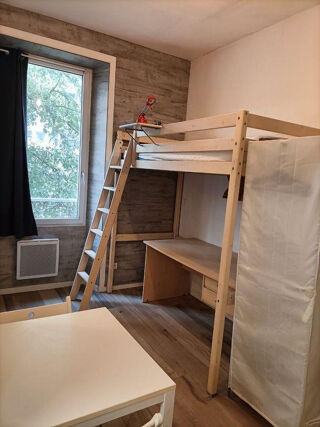  Appartement à louer 1 pièce 14 m²