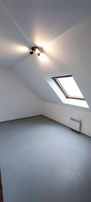  Appartement à louer 2 pièces 52 m²