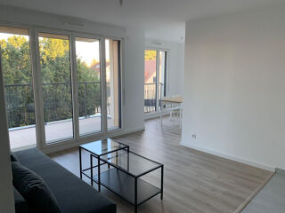  Appartement à louer 2 pièces 45 m²