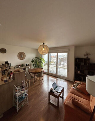  Appartement à louer 1 pièce 85 m²