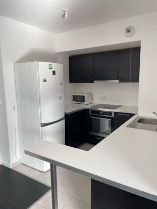  Appartement à louer 2 pièces 46 m²
