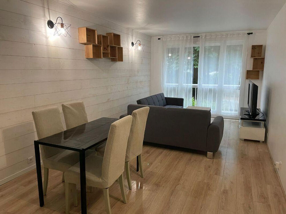 Location Appartement Beau F3 traversant meublé 62m² Chilly-mazarin