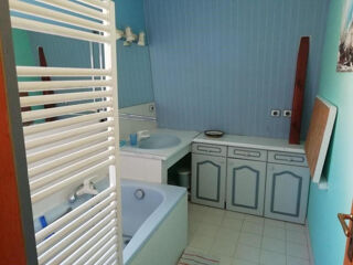  Appartement à louer 5 pièces 89 m²