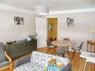  Appartement à louer 3 pièces 65 m²
