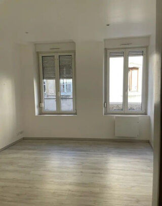  Appartement à louer 2 pièces 27 m²