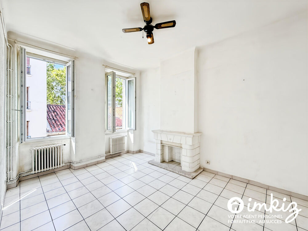 Atypique appartement + combles aménageables