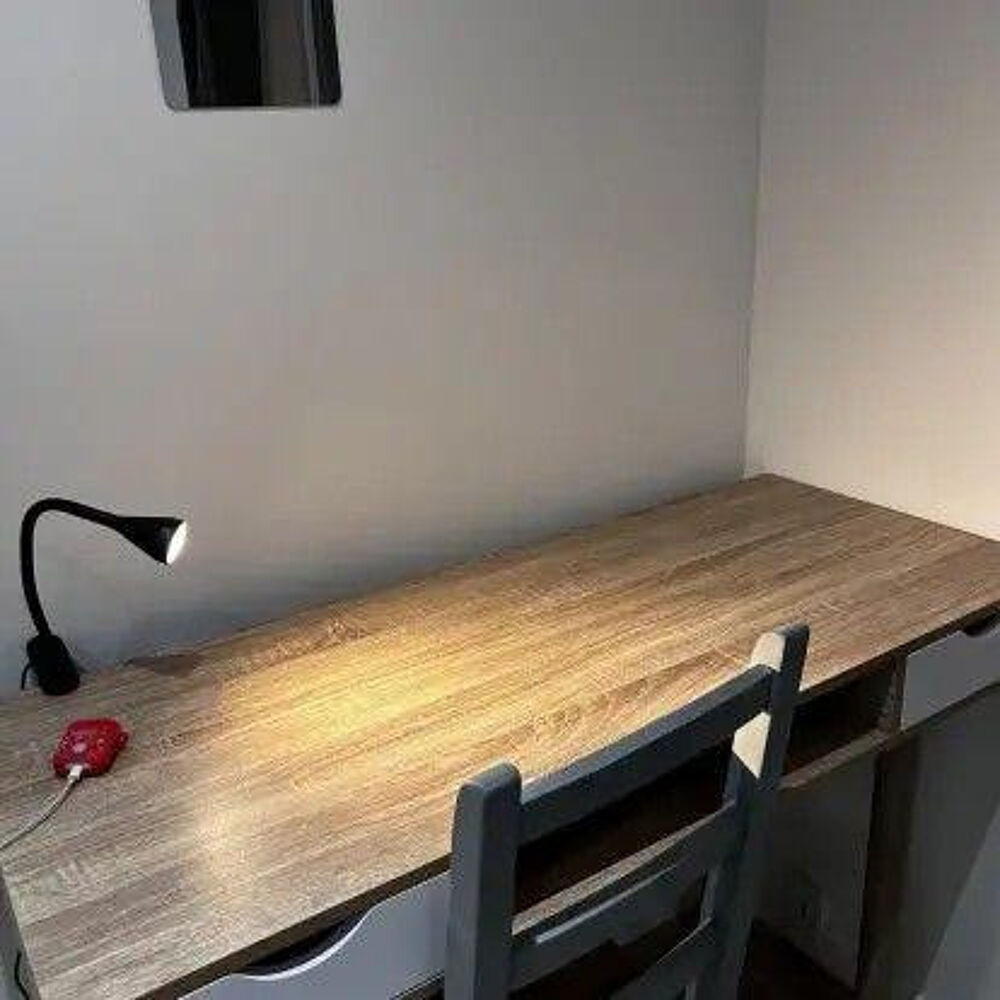 Location Appartement Beau studio meublé 20m² refait neuf Cours Julien Marseille 6