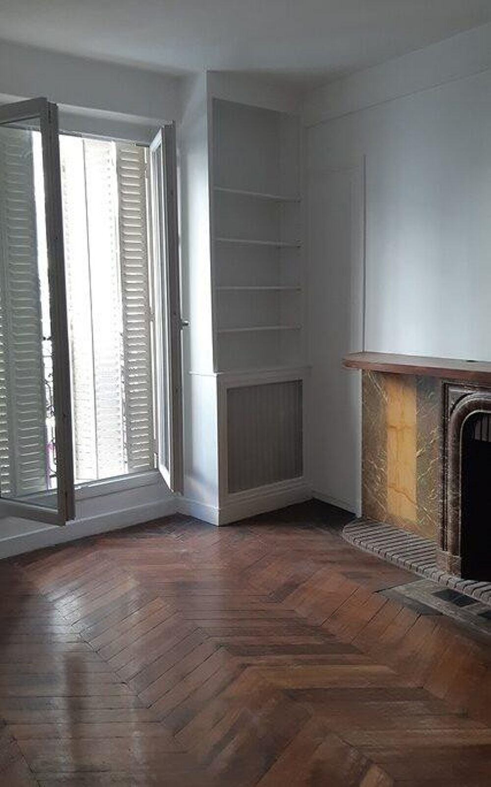 Location Appartement 2 pièces Paris 18ème Paris 18
