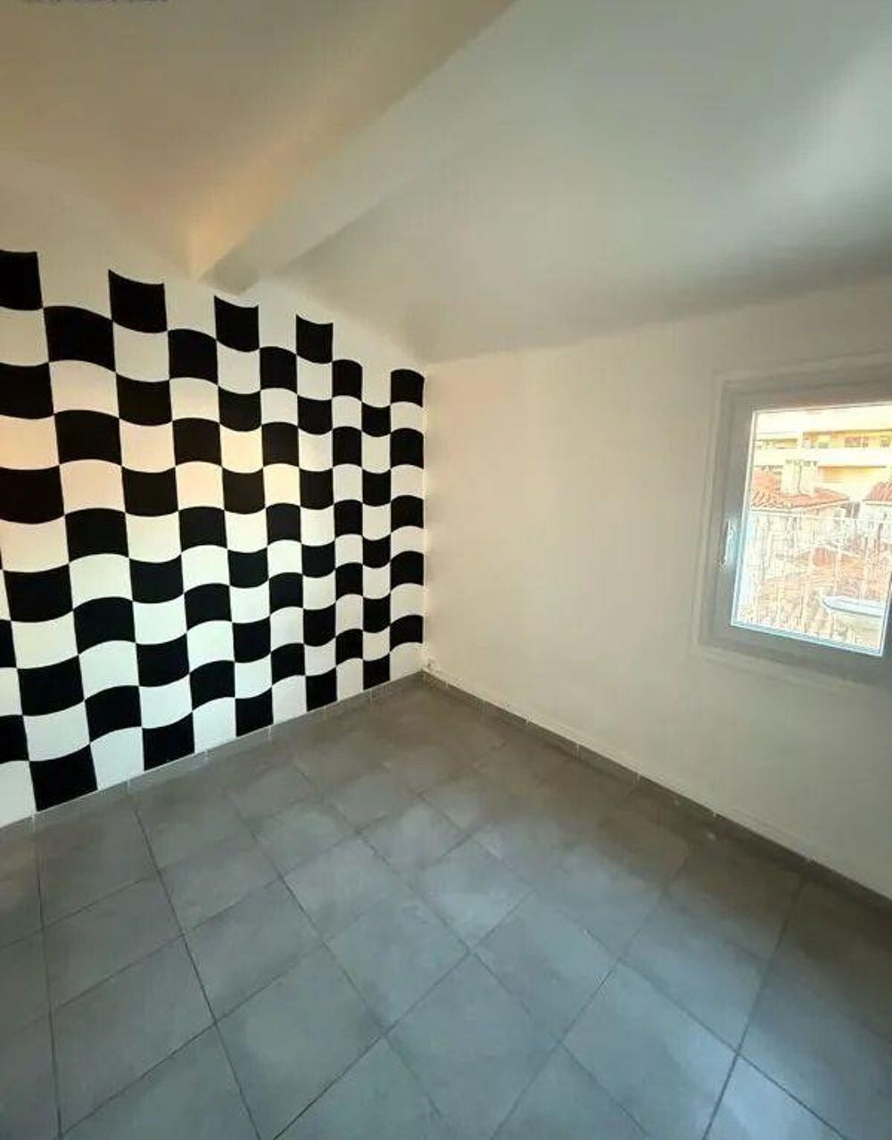 Location Appartement Beau 2P 40m² propre avec belle terrasse 7m² Marseille 1