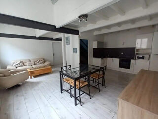  Appartement à louer 5 pièces 93 m²