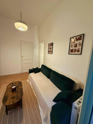  Appartement à louer 2 pièces 28 m²