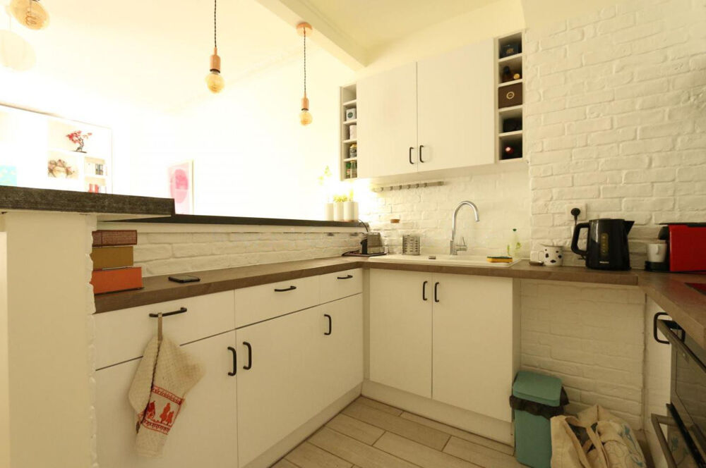 Location Appartement 2 pièces meublé 42 m² très calme. Paris 7E 1.950 € Paris 7