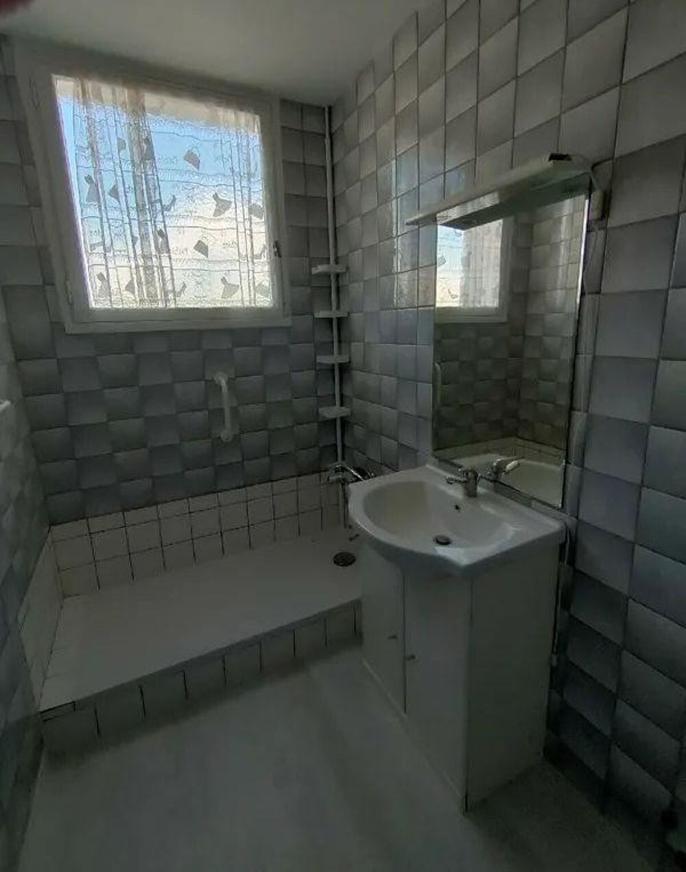 Location Appartement Beau T3 meublé 70m² au calme avec jardin/terrasse Marseille 13