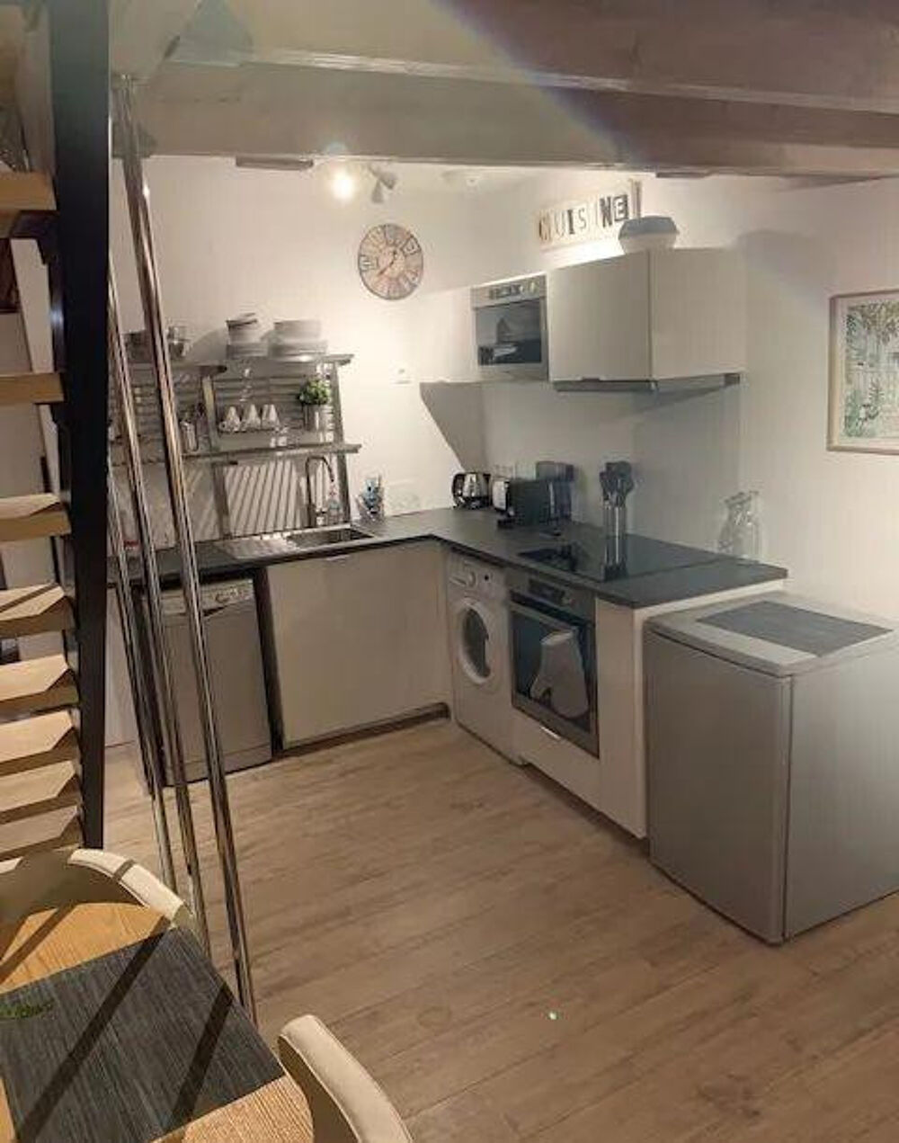 Location Appartement Beau et grand 3P 40 m2 meublé à Toulouse centre Toulouse