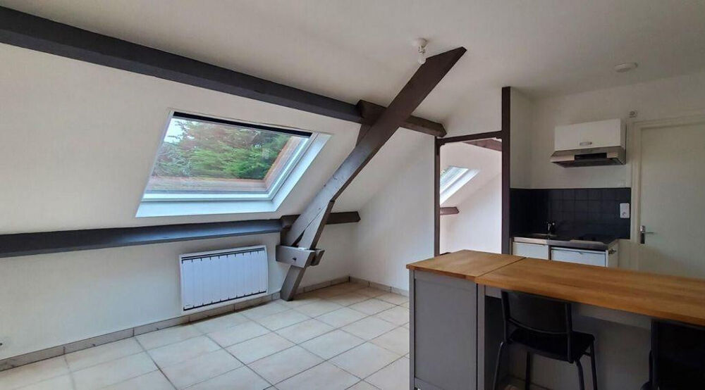 Location Appartement Nantes, T2 de 45 m² mansardé poutres apparentes Nantes