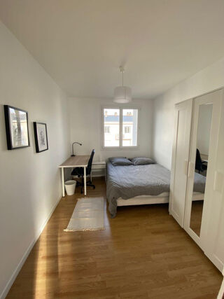  Appartement à louer 1 pièce 76 m²