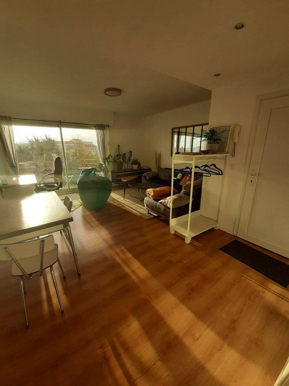 Location Appartement Beau T3 meublé 63m² traversant et lumineux Bordeaux