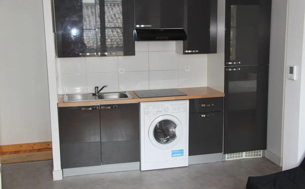 Location Appartement Superbe 2P 28m² à 50 m de la gare Saint Jean Bordeaux