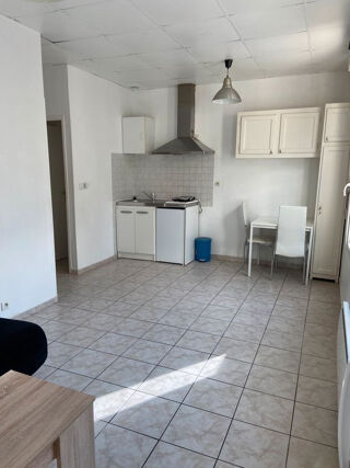  Maison à louer 2 pièces 40 m²