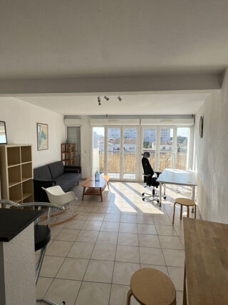  Appartement à louer 2 pièces 44 m²
