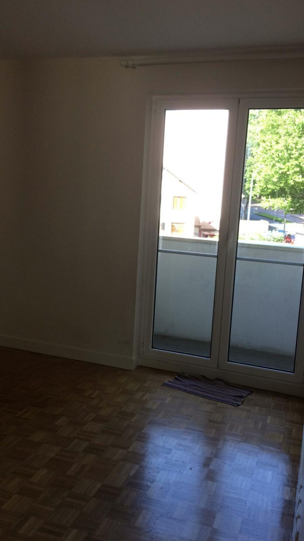 Location Appartement Appartement 2 pièces avec balcon ancien Creteil Créteil