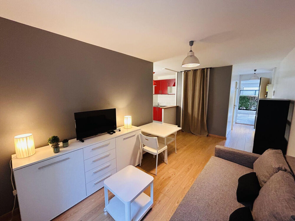 Location Appartement Studio meublé toutes charges comprises Reims