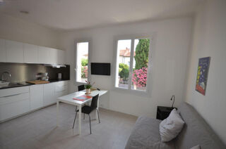  Appartement à louer 1 pièce 19 m²